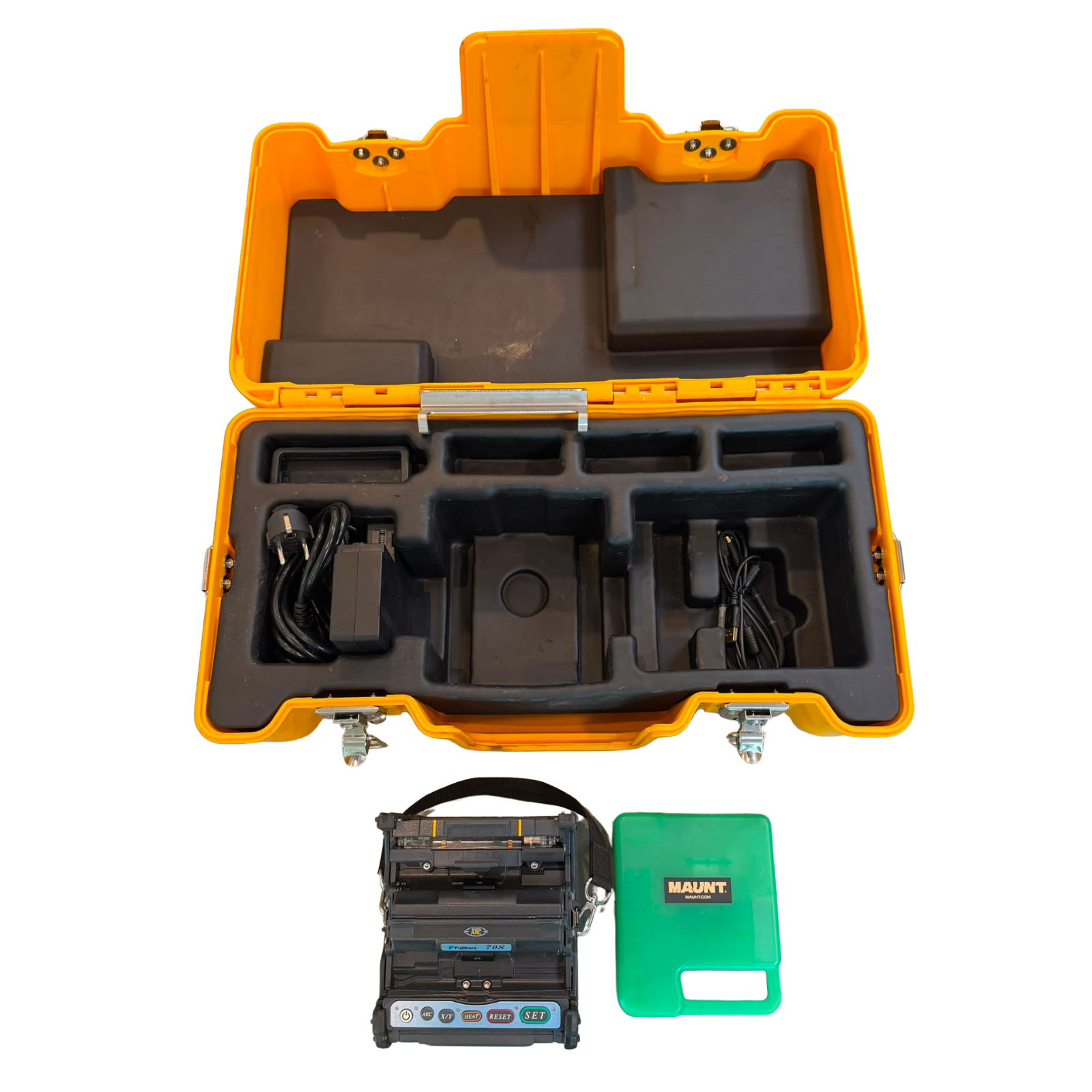 Used fusion splicer, 70S, 611 splices, manufactured in 2017, includes CT-30 Cleaver, Fujikura
