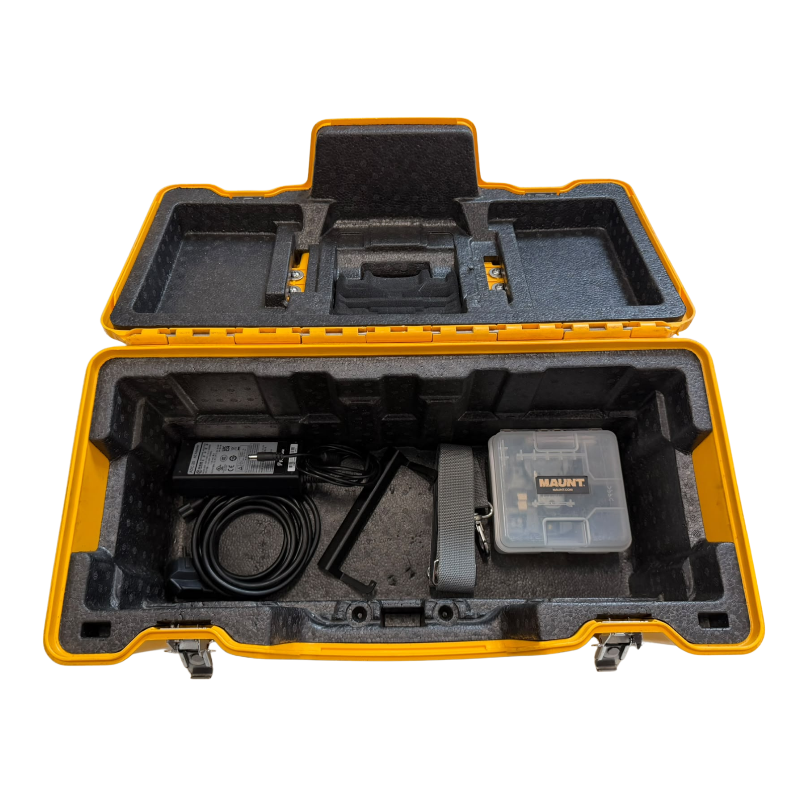 Used fusion splicer, 90S+, 5,598 splices, manufactured in 2022, includes CT-50 Cleaver, Fujikura